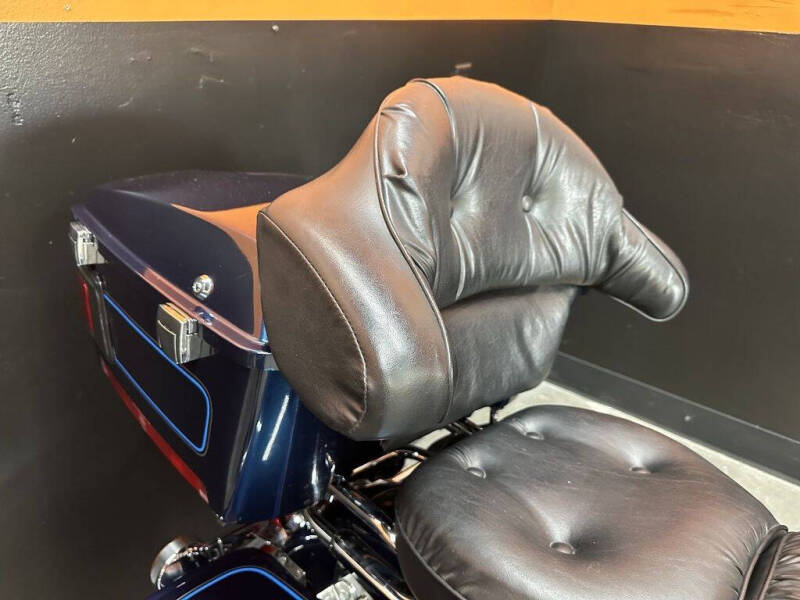 2001 Harley-Davidson® FLHTC - Electra Glide® Cl