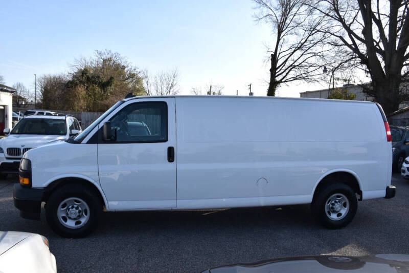 2018 Chevrolet Express 2500