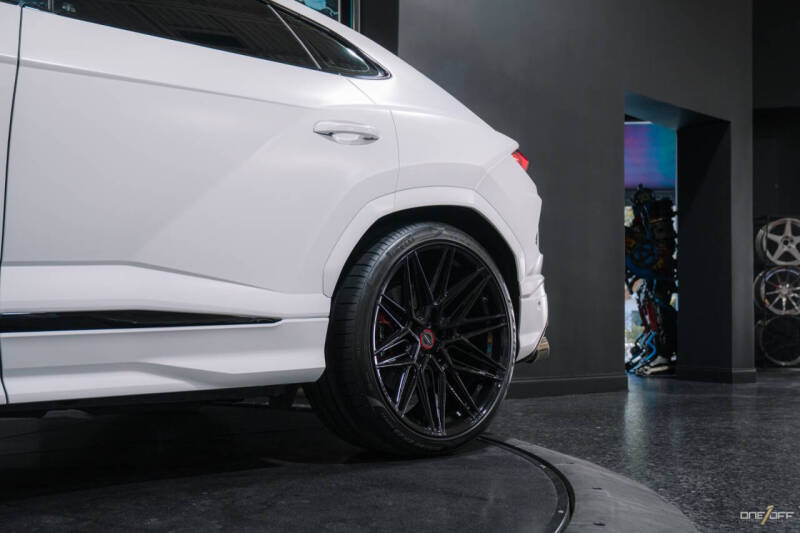2019 Lamborghini Urus