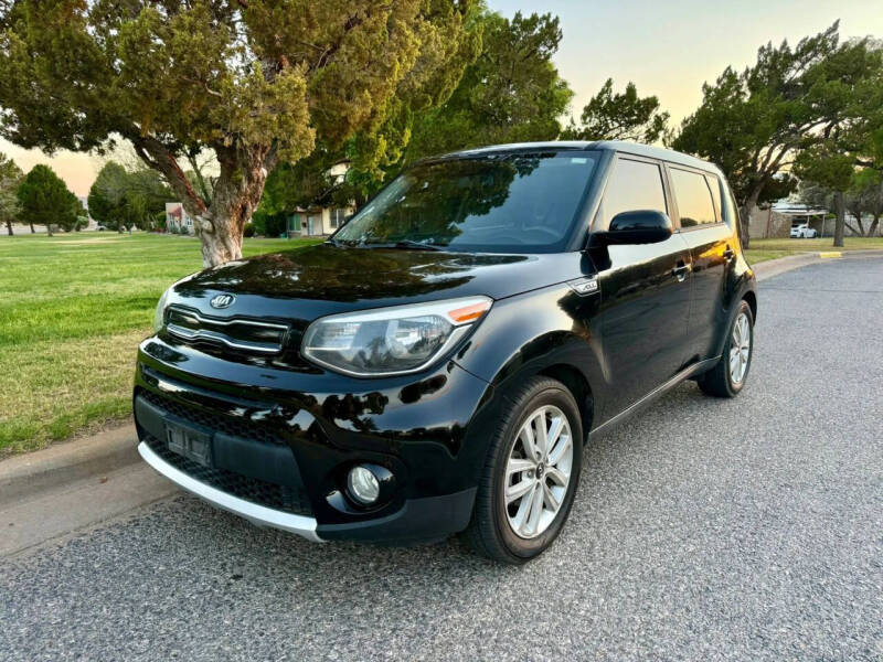 2017 Kia Soul +