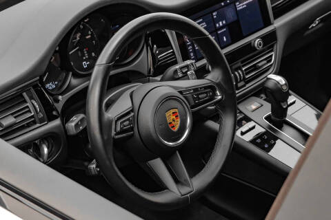 2024 Porsche Macan