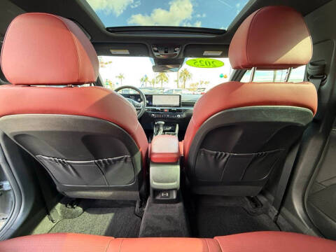 2025 Kia K5