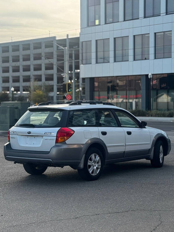 2005 Subaru Outback 2.5i