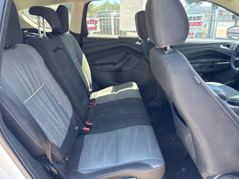 2015 Ford Escape SE