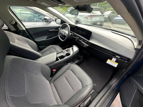 2025 Kia EV6 Light Long Range