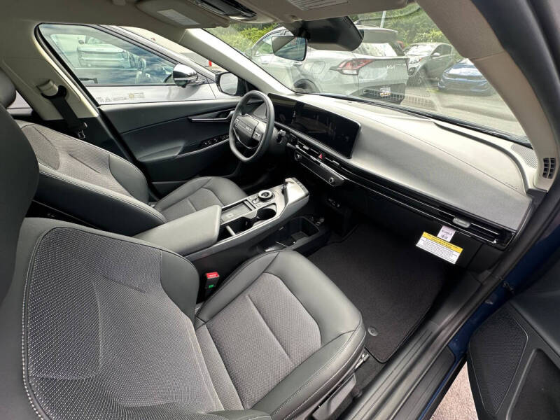 2025 Kia EV6 Light Long Range