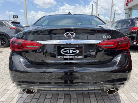 2023 Infiniti Q50 Luxe