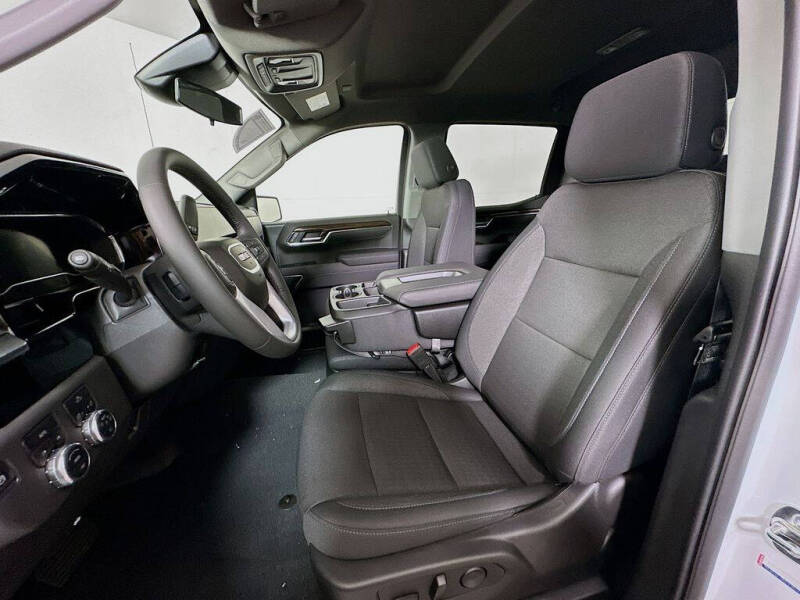 2025 GMC Sierra 1500