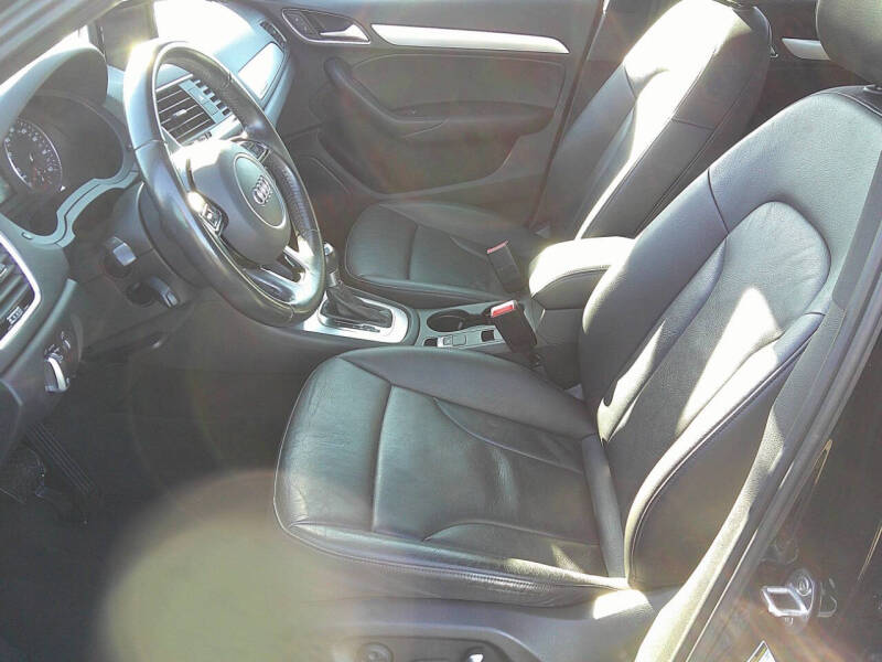 2016 Audi Q3 2.0T quattro Premium Plus