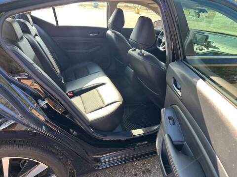 2020 Nissan Altima 2.5 SR