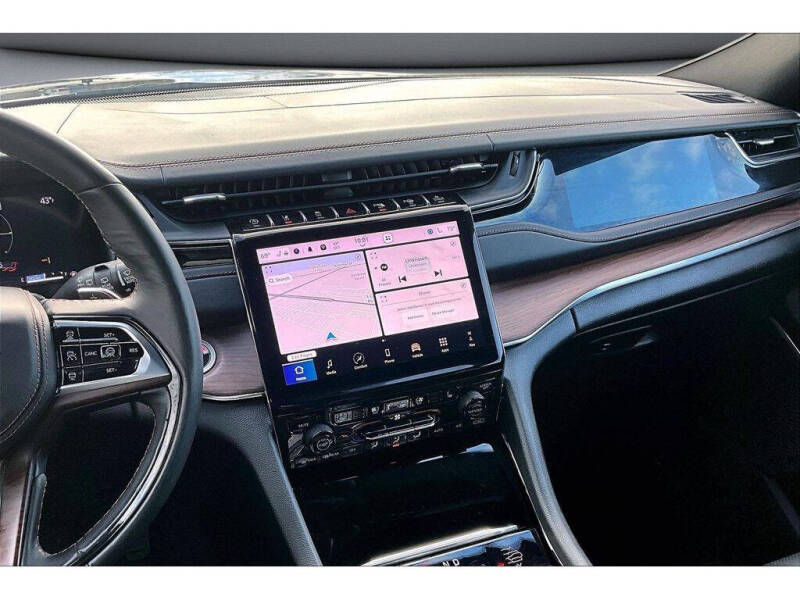 2024 Jeep Grand Cherokee L Summit