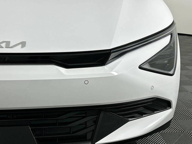 2025 Kia EV6 Light Long Range
