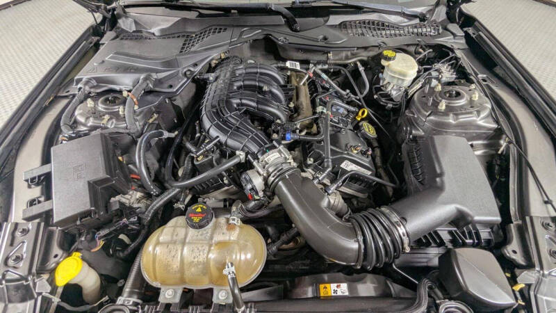 2015 Ford Mustang V6