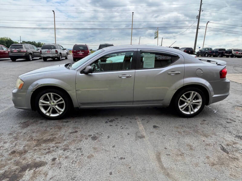 2013 Dodge Avenger SE