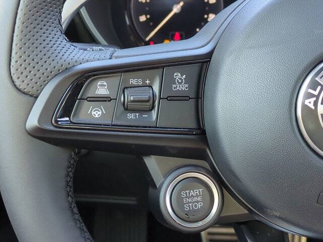 2025 Alfa Romeo Giulia