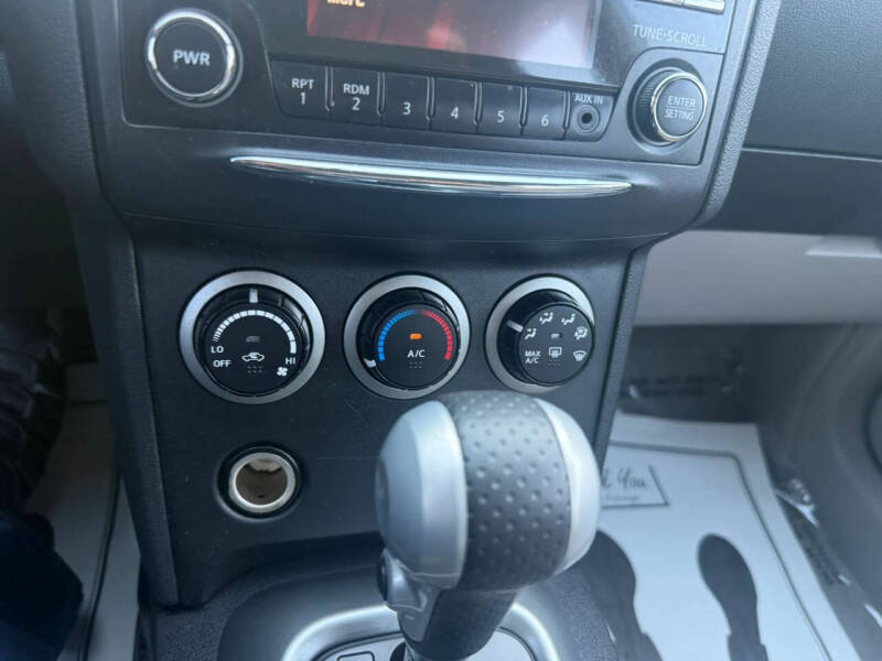 2014 Nissan Rogue Select S