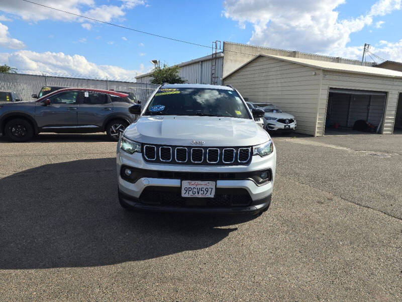 2024 Jeep Compass Latitude