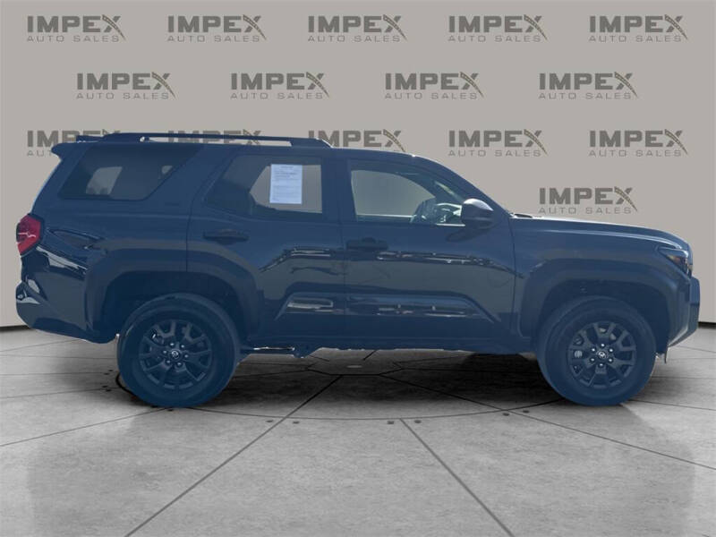 2025 Toyota 4Runner SR5