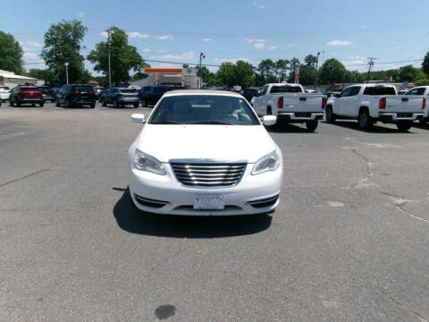2013 Chrysler 200 Touring