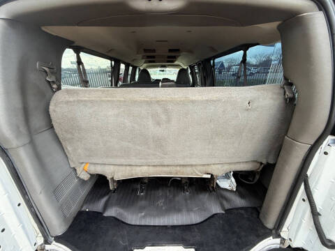 2015 Chevrolet Express LS 3500