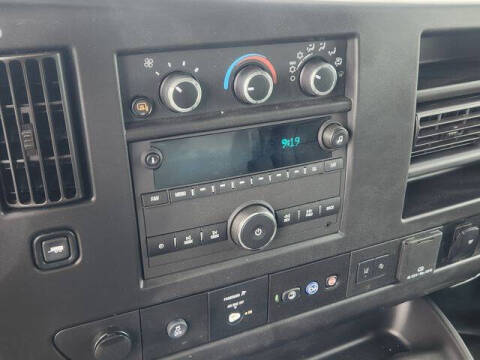 2024 Chevrolet Express 3500