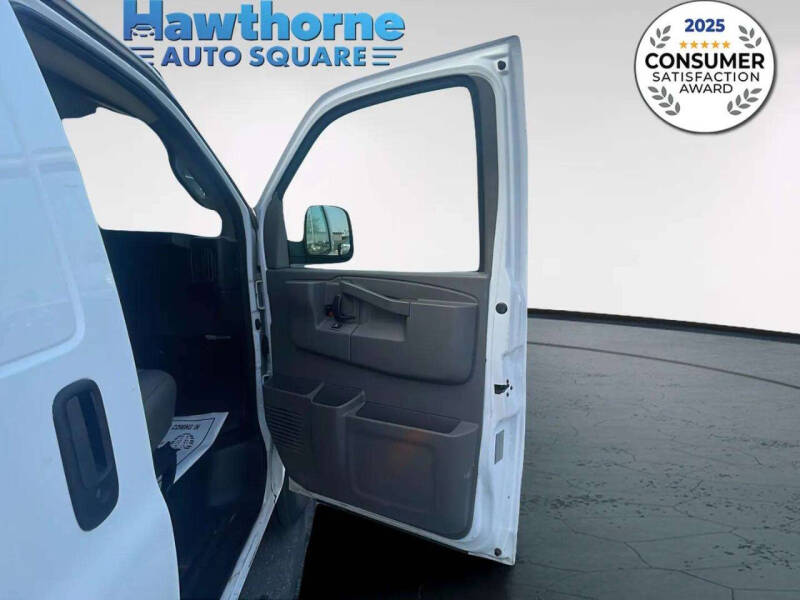 2017 Chevrolet Express 2500