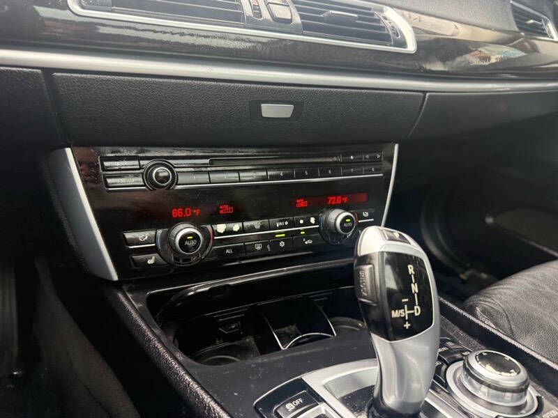 2012 BMW 5 Series 535i xDrive Gran Turismo