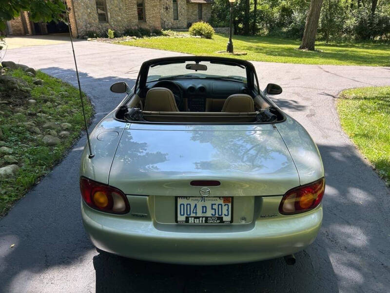 2000 Mazda MX-5 Miata