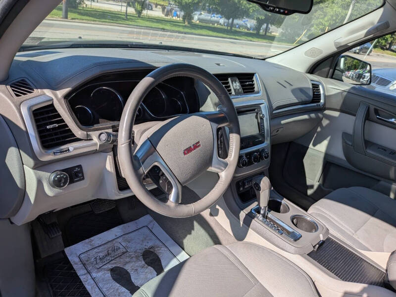 2015 GMC Acadia SLE-2