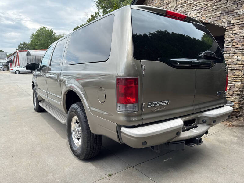 2004 Ford Excursion Limited
