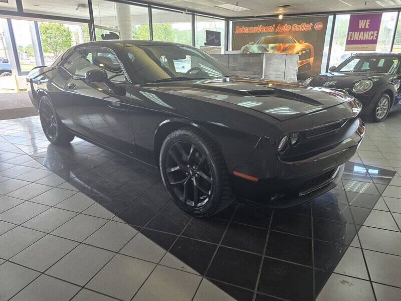 2019 Dodge Challenger SXT