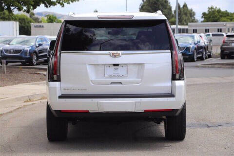 2020 Cadillac Escalade Premium Luxury