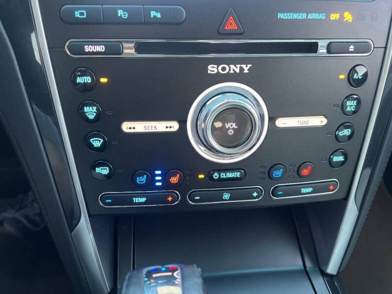 2017 Ford Explorer Platinum