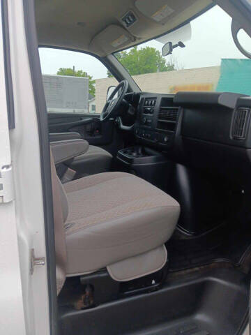 2015 Chevrolet Express LT 2500