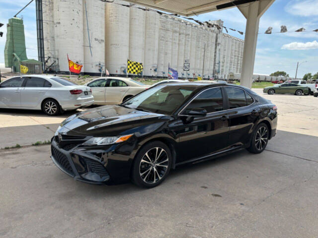 2018 Toyota Camry for sale at Kansas Auto Sales in Ulysses, KS