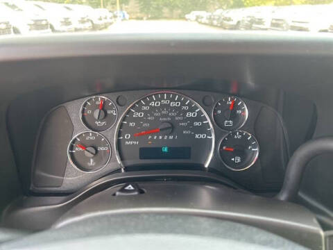 2025 Chevrolet Express 2500