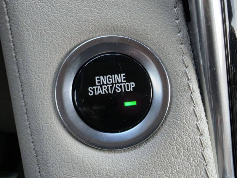 2018 Cadillac Escalade Luxury