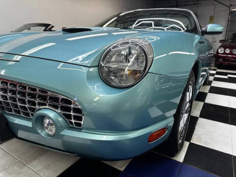 2002 Ford Thunderbird Deluxe