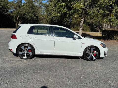 2017 Volkswagen Golf GTI Sport