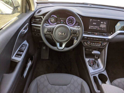 2020 Kia Niro LX