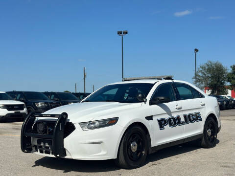 2015 Ford Taurus for sale at Chiefs Auto Group in Hempstead TX