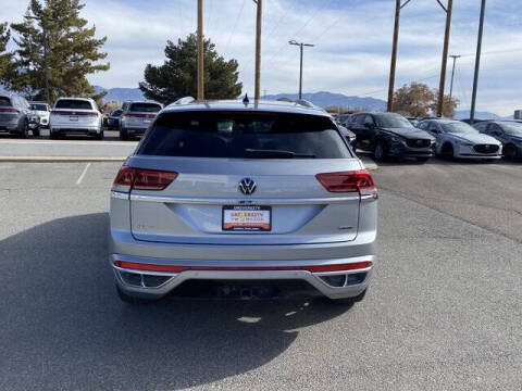 2021 Volkswagen Atlas Cross Sport V6 SE R-Line 4Motion