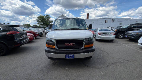 2024 GMC Savana 2500