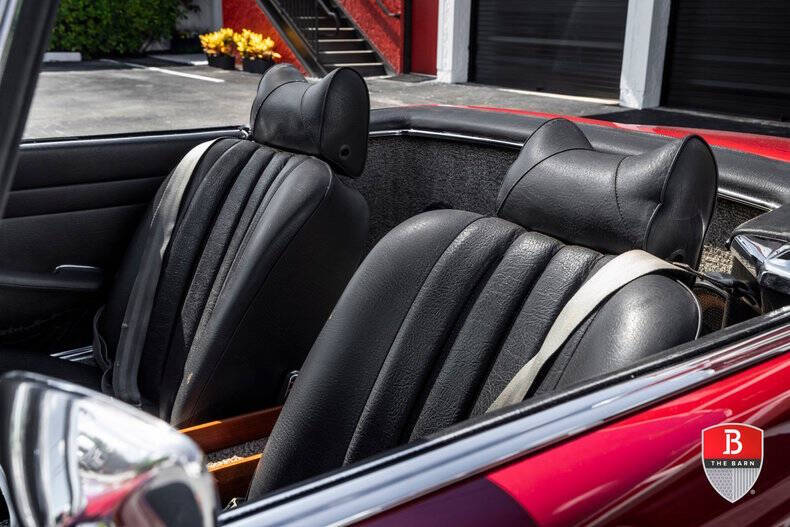 1970 Mercedes-Benz 280-Class