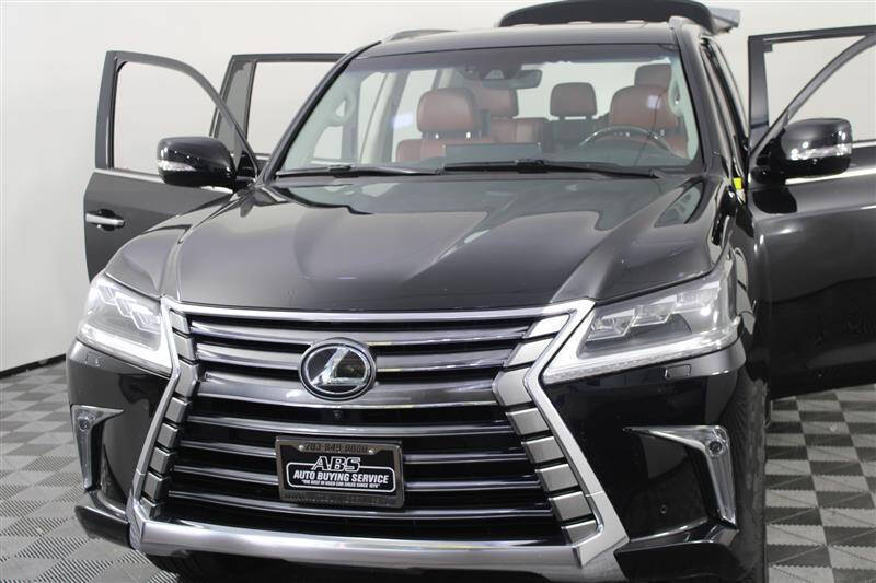 2016 Lexus LX 570