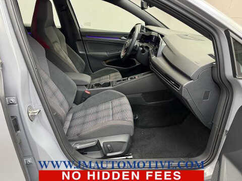 2022 Volkswagen Golf GTI SE