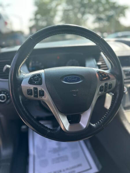 2014 Ford Taurus SEL