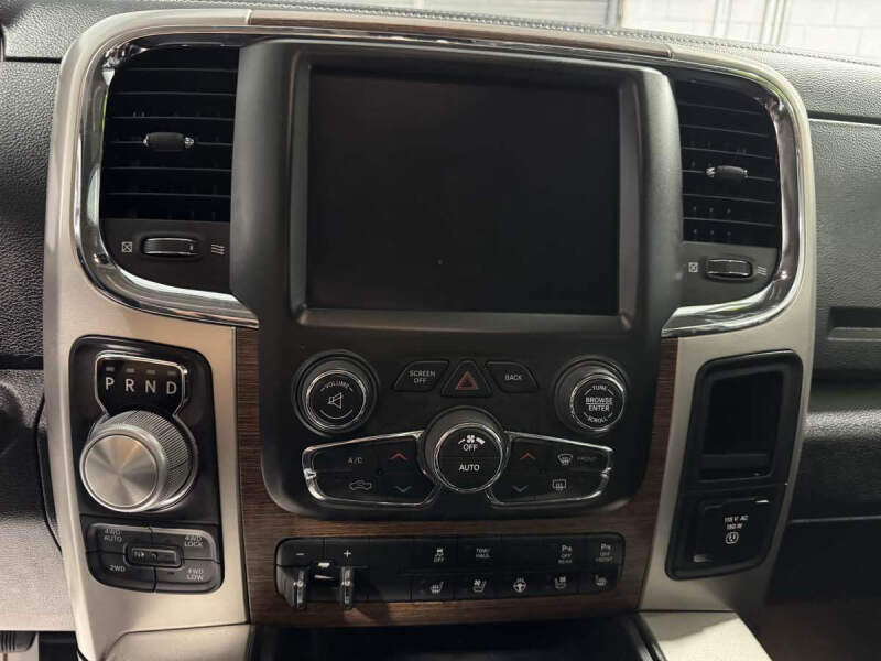 2019 RAM 1500 Classic Laramie