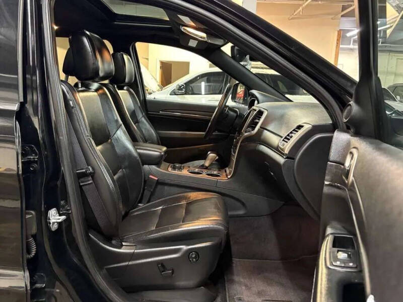 2017 Jeep Grand Cherokee