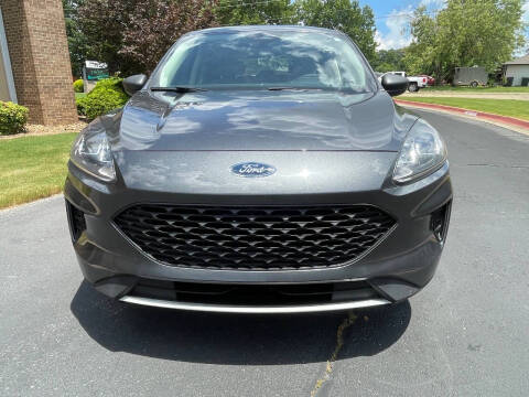 2020 Ford Escape S